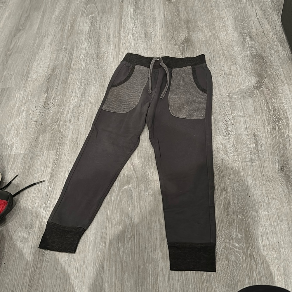 Miki Miette grey sweats